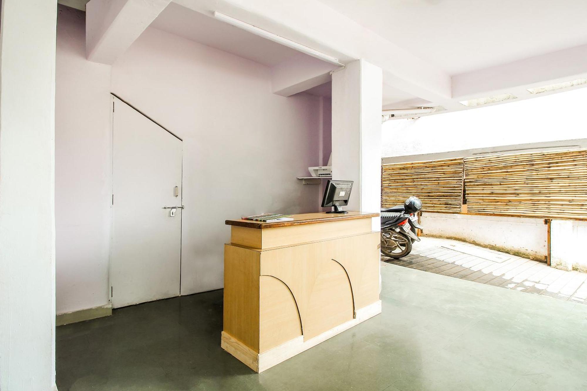 Hotel O Galaxy Near Inox Пуна Экстерьер фото